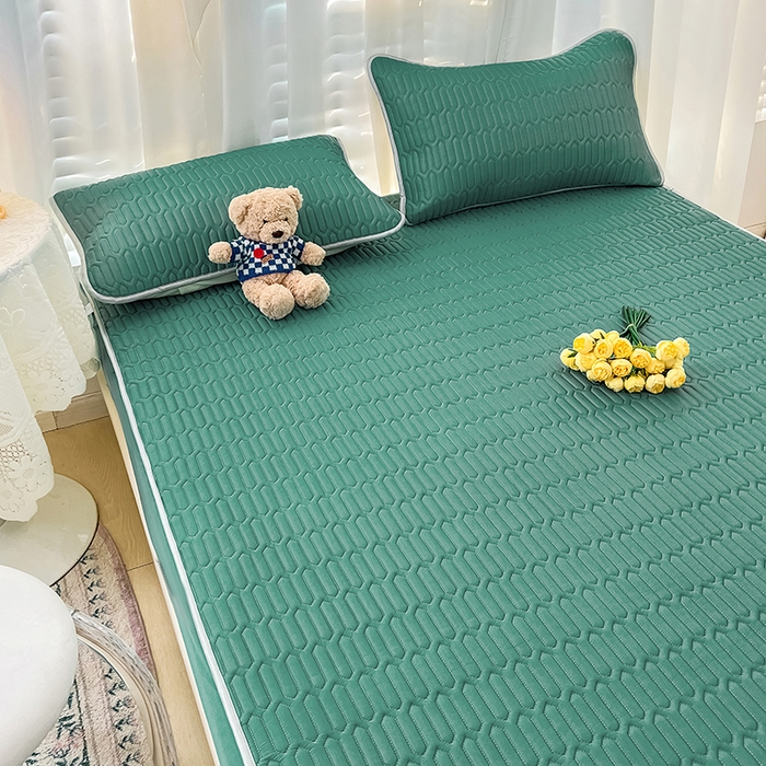 91家纺网 家纺一手货源 找家纺 民新家纺 2023新款乳胶凉席床笠款 墨绿