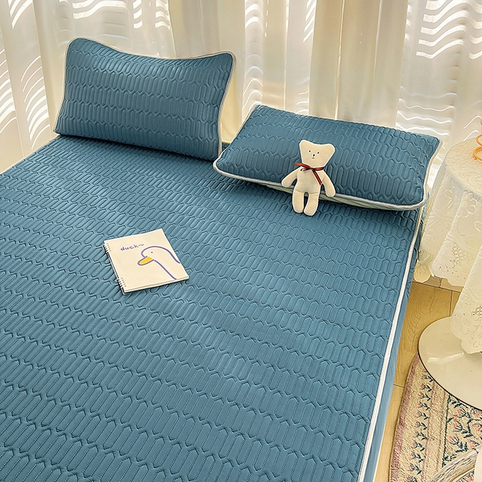 91家纺网 家纺一手货源 找家纺 民新家纺 2023新款乳胶凉席床笠款 宝石蓝