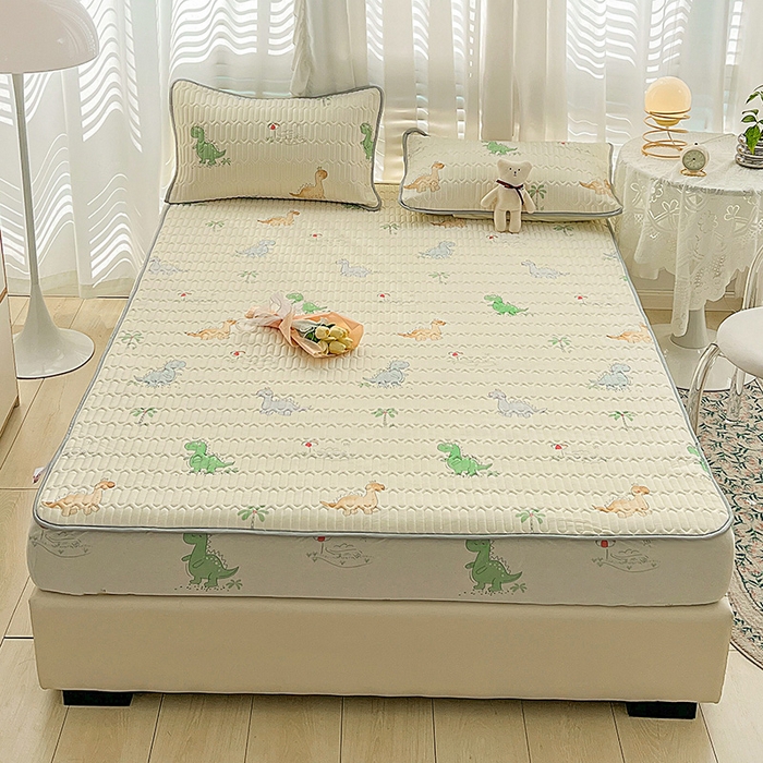 91家纺网 家纺一手货源 找家纺 民新家纺 2023新款乳胶凉席床笠款 小恐龙