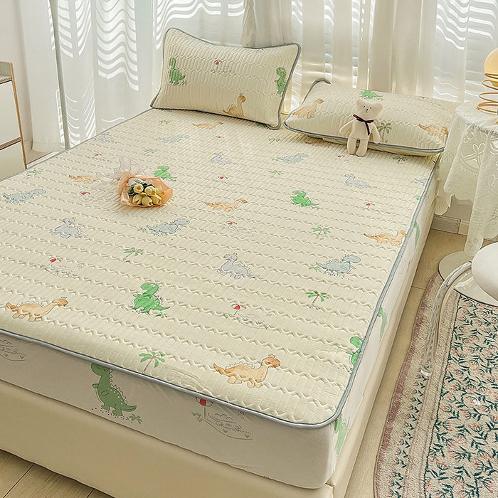 91家纺网 家纺一手货源 找家纺 民新家纺 2023新款乳胶凉席床笠款 小恐龙