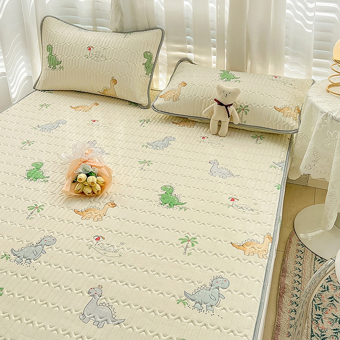 91家纺网 家纺一手货源 找家纺 民新家纺 2023新款乳胶凉席床笠款 小恐龙