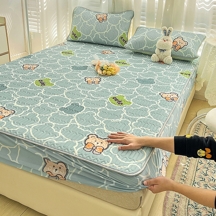 91家纺网 家纺一手货源 找家纺 民新家纺 2023新款乳胶凉席床笠款 淘气熊