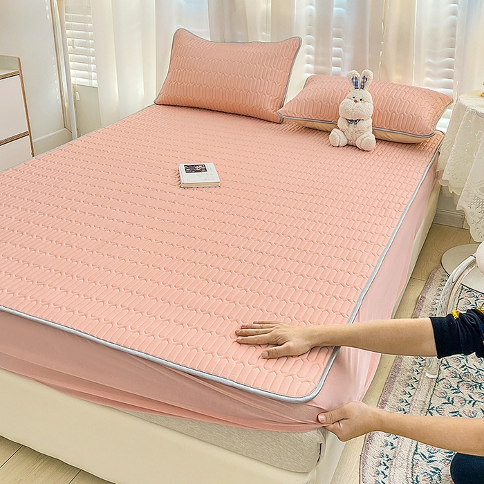 91家纺网 家纺一手货源 找家纺 民新家纺 2023新款乳胶凉席床笠款 粉玉色