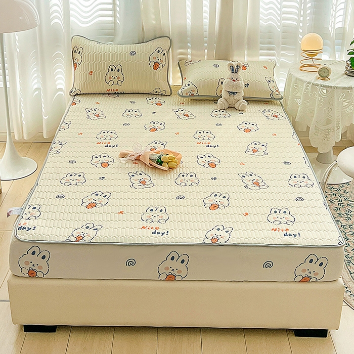 91家纺网 家纺一手货源 找家纺 民新家纺 2023新款乳胶凉席床笠款 萝卜兔