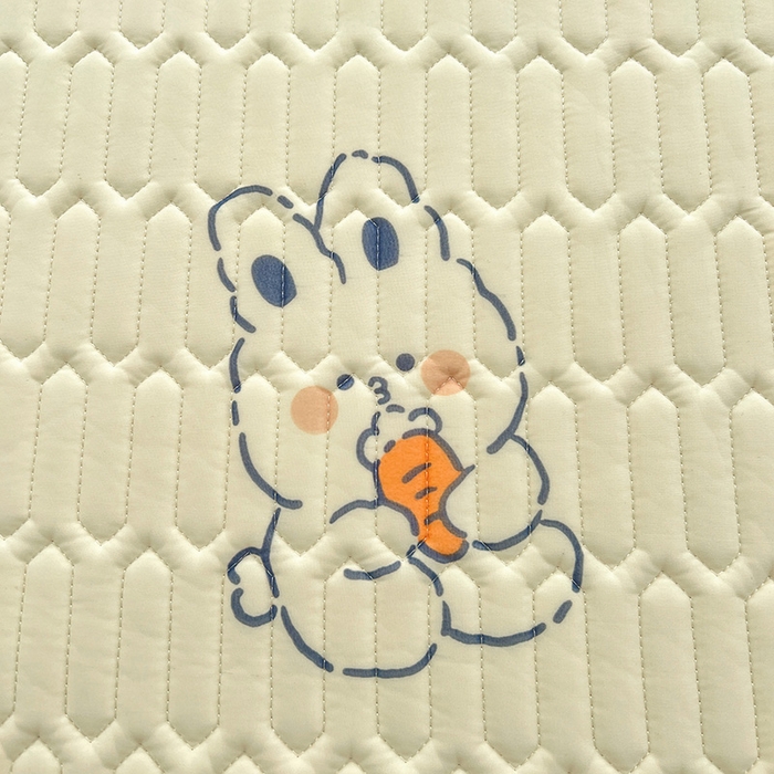 91家纺网 家纺一手货源 找家纺 民新家纺 2023新款乳胶凉席床笠款 萝卜兔