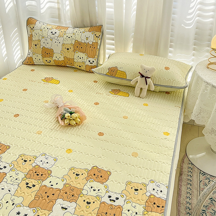 91家纺网 家纺一手货源 找家纺 民新家纺 2023新款乳胶凉席床笠款 贪睡熊