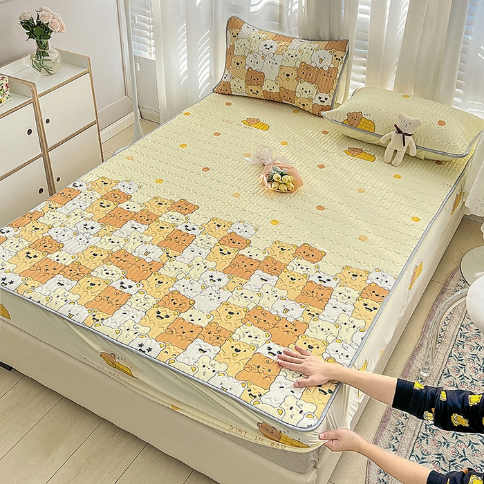 91家纺网 家纺一手货源 找家纺 民新家纺 2023新款乳胶凉席床笠款 贪睡熊