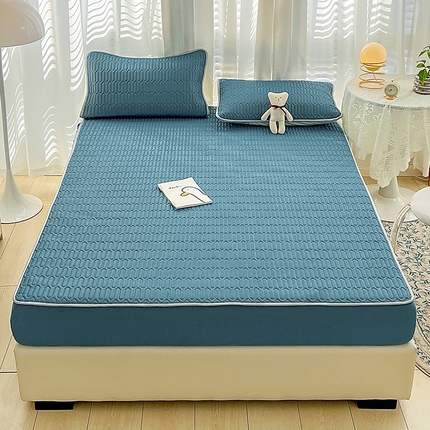 91家纺网 家纺一手货源 找家纺 民新家纺 2023新款乳胶凉席床笠款 宝石蓝