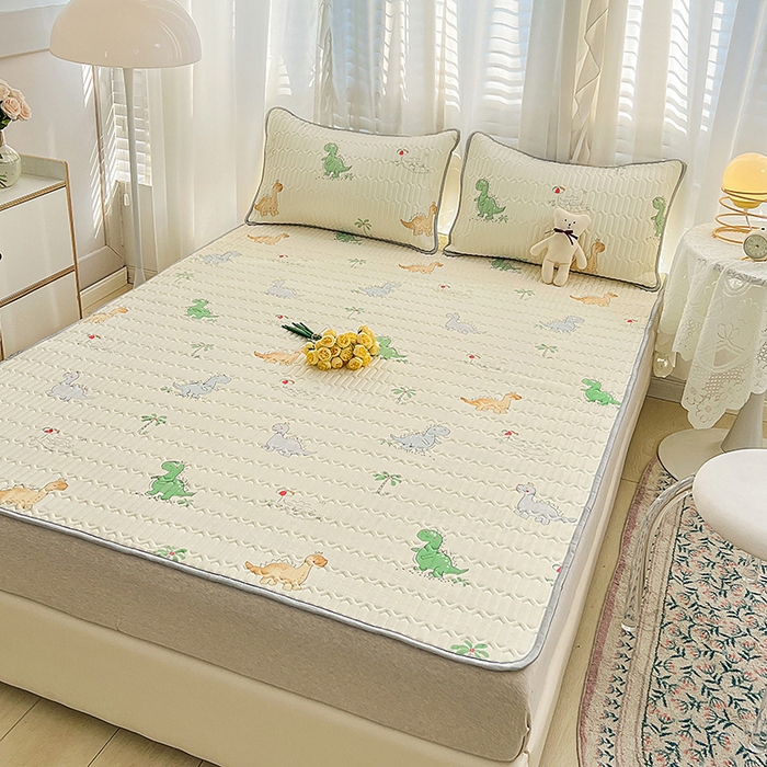 91家纺网 家纺一手货源 找家纺 民新家纺 2023新款乳胶凉席 小恐龙