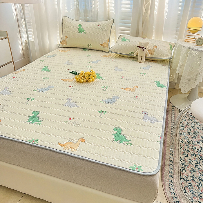 91家纺网 家纺一手货源 找家纺 民新家纺 2023新款乳胶凉席 小恐龙