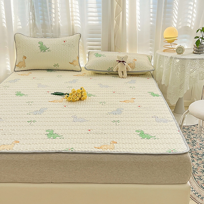 91家纺网 家纺一手货源 找家纺 民新家纺 2023新款乳胶凉席 小恐龙