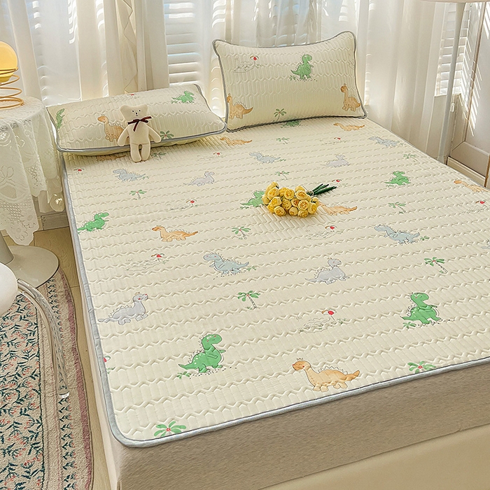 91家纺网 家纺一手货源 找家纺 民新家纺 2023新款乳胶凉席 小恐龙