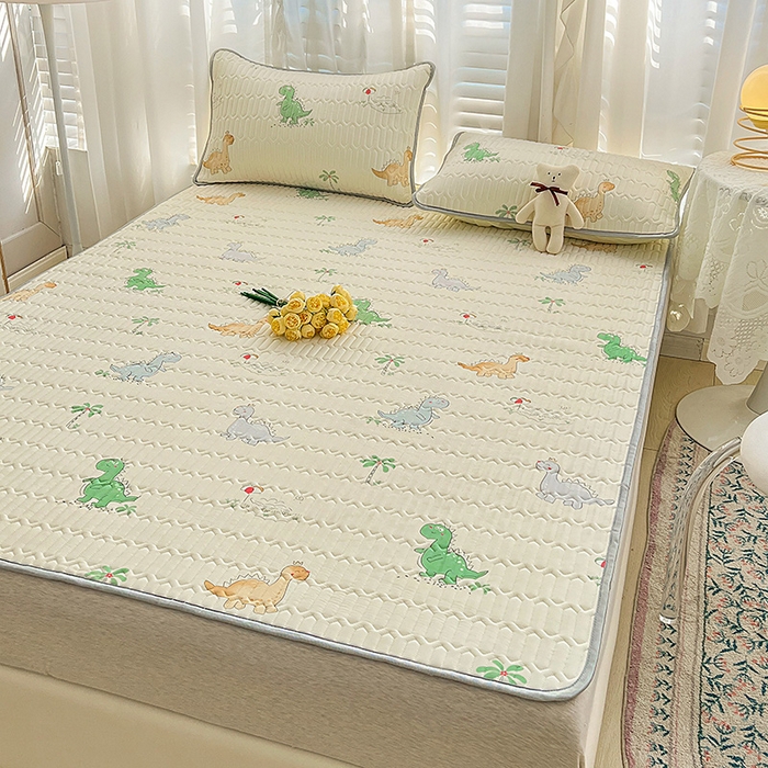 91家纺网 家纺一手货源 找家纺 民新家纺 2023新款乳胶凉席 小恐龙