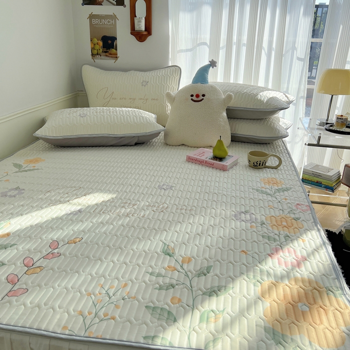 91家纺网 家纺一手货源 找家纺 慕尚家纺 2025新款乳胶大版席 清新花束