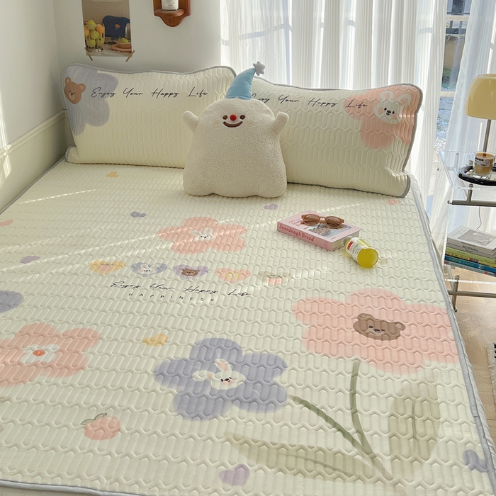 91家纺网 家纺一手货源 找家纺 慕尚家纺 2025新款乳胶大版席 笨笨熊