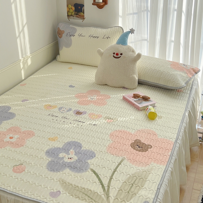 91家纺网 家纺一手货源 找家纺 慕尚家纺 2025新款乳胶大版席 笨笨熊