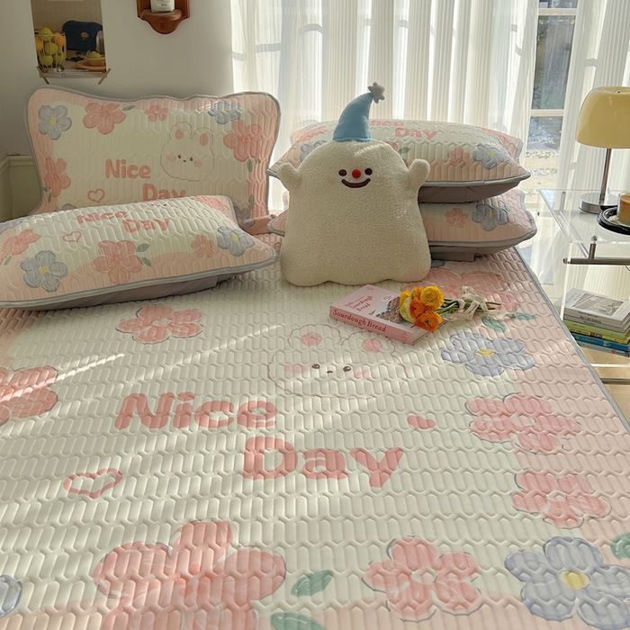 91家纺网 家纺一手货源 找家纺 慕尚家纺 2025新款乳胶大版席 花田小兔