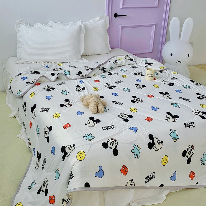 91家纺网 家纺一手货源 找家纺 星期八 2023新款迪士尼针织棉夏被 米奇