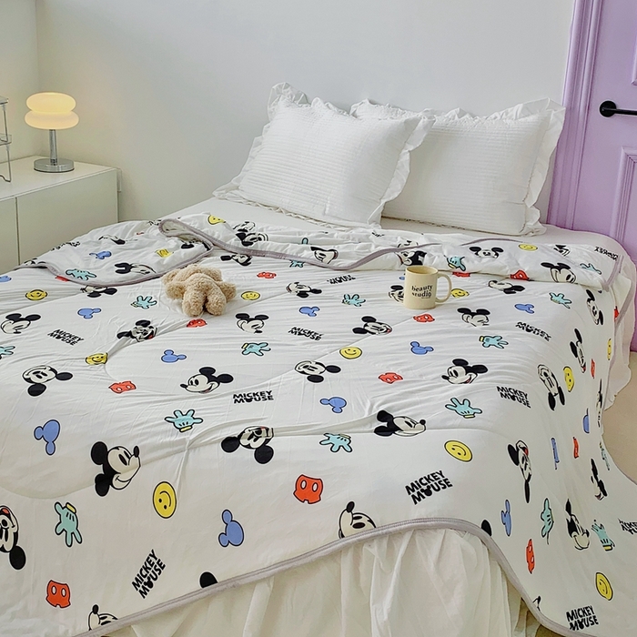 91家纺网 家纺一手货源 找家纺 星期八 2023新款迪士尼针织棉夏被 米奇