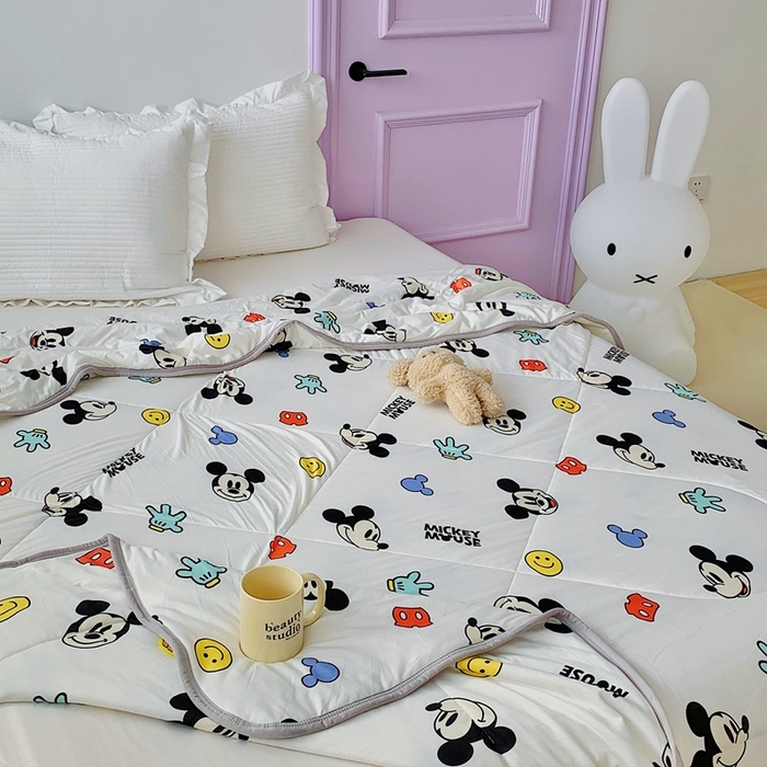 91家纺网 家纺一手货源 找家纺 星期八 2023新款迪士尼针织棉夏被 米奇