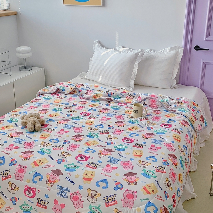 91家纺网 家纺一手货源 找家纺 星期八 2023新款迪士尼针织棉夏被 总动员