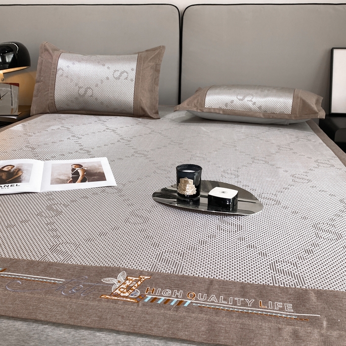 91家纺网 家纺一手货源 找家纺 伊被源 2023新款凉感冰藤席-沁雅、字母、蝶恋花 字母-灰