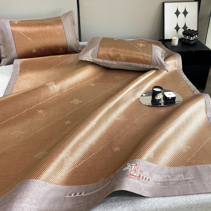 91家纺网 家纺一手货源 找家纺 伊被源 2023新款凉感冰藤席-沁雅、字母、蝶恋花 沁雅-咖