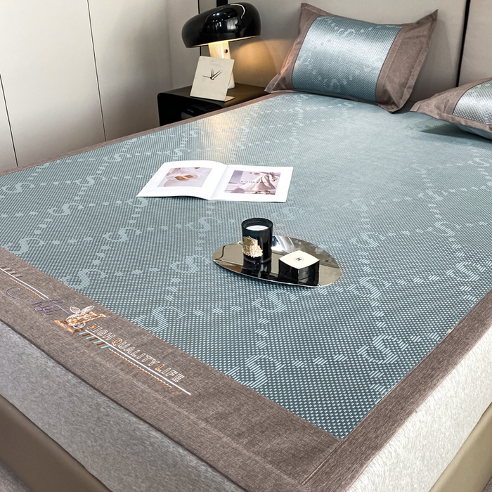 91家纺网 家纺一手货源 找家纺 伊被源 2023新款凉感冰藤席-沁雅、字母、蝶恋花 字母-绿