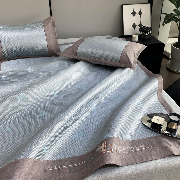 91家纺网 家纺一手货源 找家纺 伊被源 2023新款凉感冰藤席-沁雅、字母、蝶恋花 沁雅-绿