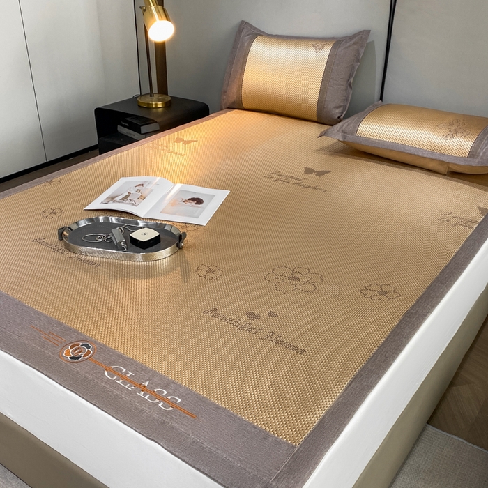 91家纺网 家纺一手货源 找家纺 伊被源 2023新款凉感冰藤席-沁雅、字母、蝶恋花 蝶恋花-金