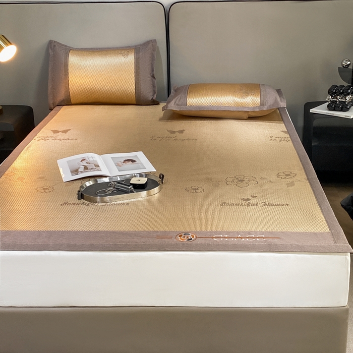 91家纺网 家纺一手货源 找家纺 伊被源 2023新款凉感冰藤席-沁雅、字母、蝶恋花 蝶恋花-金