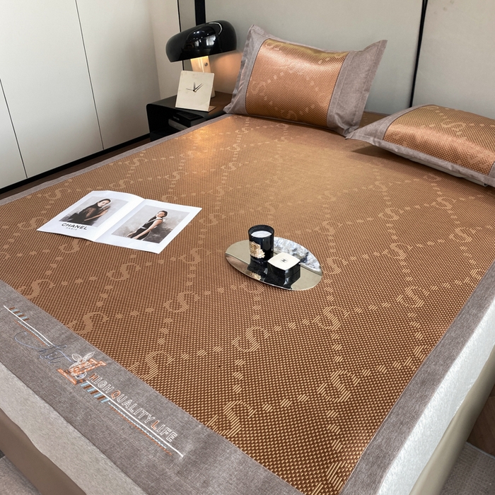 91家纺网 家纺一手货源 找家纺 伊被源 2023新款凉感冰藤席-沁雅、字母、蝶恋花 字母-咖