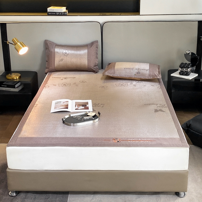 91家纺网 家纺一手货源 找家纺 伊被源 2023新款凉感冰藤席-沁雅、字母、蝶恋花 蝶恋花-香槟