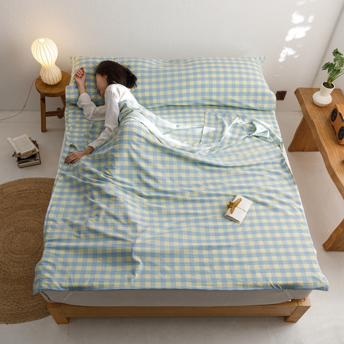 91家纺网 家纺一手货源 找家纺  西西家居2023新款日系色织水洗棉睡袋 蓝黄格