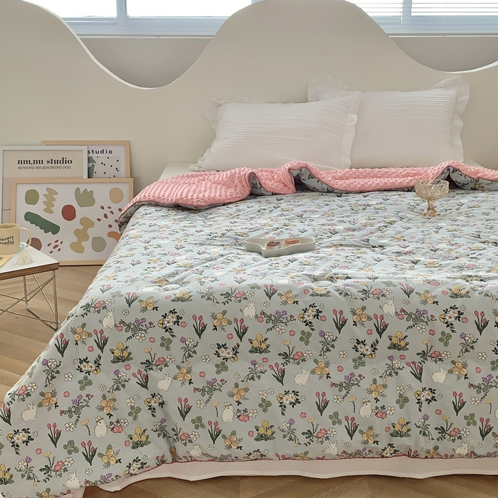 91家纺网 家纺一手货源 找家纺 星期八 2023新款全棉豆豆春秋被夏被 绿茵