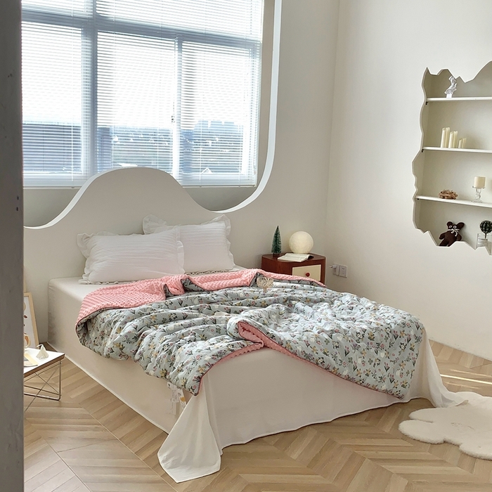 91家纺网 家纺一手货源 找家纺 星期八 2023新款全棉豆豆春秋被夏被 绿茵