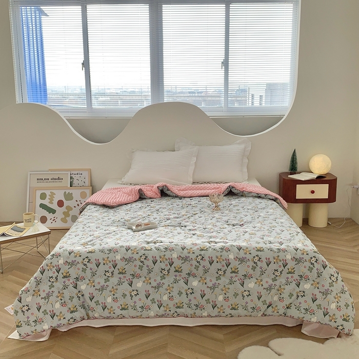 91家纺网 家纺一手货源 找家纺 星期八 2023新款全棉豆豆春秋被夏被 绿茵