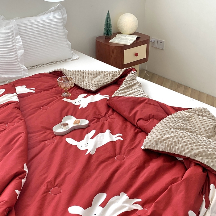 91家纺网 家纺一手货源 找家纺 星期八 2023新款全棉豆豆春秋被夏被 小红兔