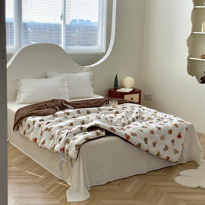 91家纺网 家纺一手货源 找家纺 星期八 2023新款全棉豆豆春秋被夏被 小熊