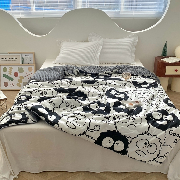 91家纺网 家纺一手货源 找家纺 星期八 2023新款全棉豆豆春秋被夏被 小怪兽