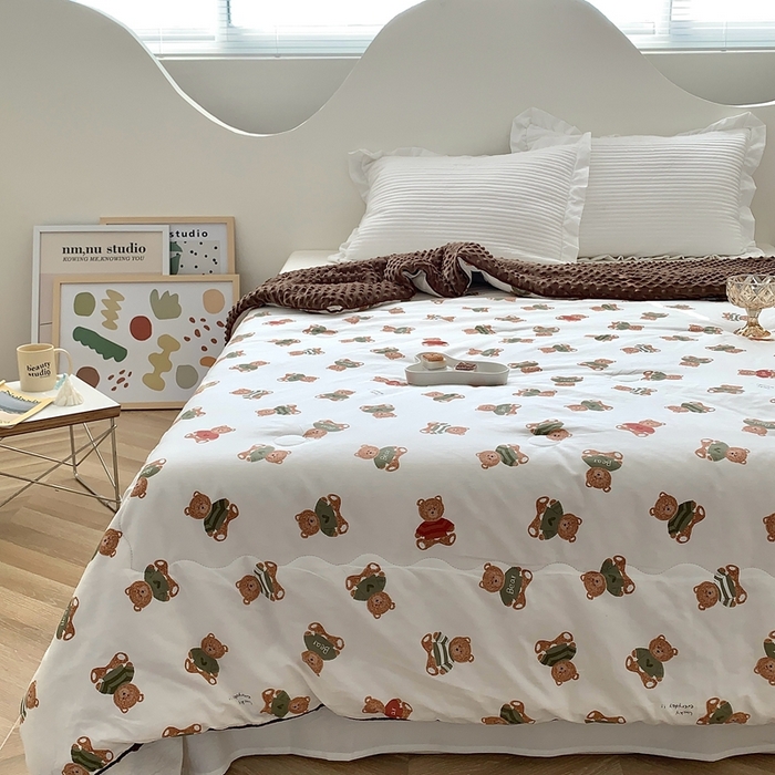 91家纺网 家纺一手货源 找家纺 星期八 2023新款全棉豆豆春秋被夏被 小熊