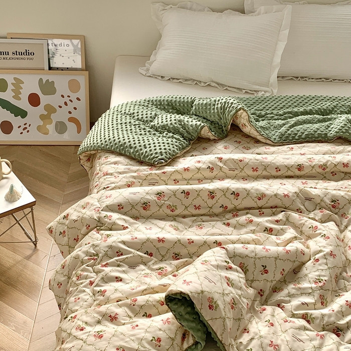 91家纺网 家纺一手货源 找家纺 星期八 2023新款全棉豆豆春秋被夏被 香兰