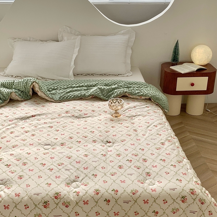 91家纺网 家纺一手货源 找家纺 星期八 2023新款全棉豆豆春秋被夏被 香兰