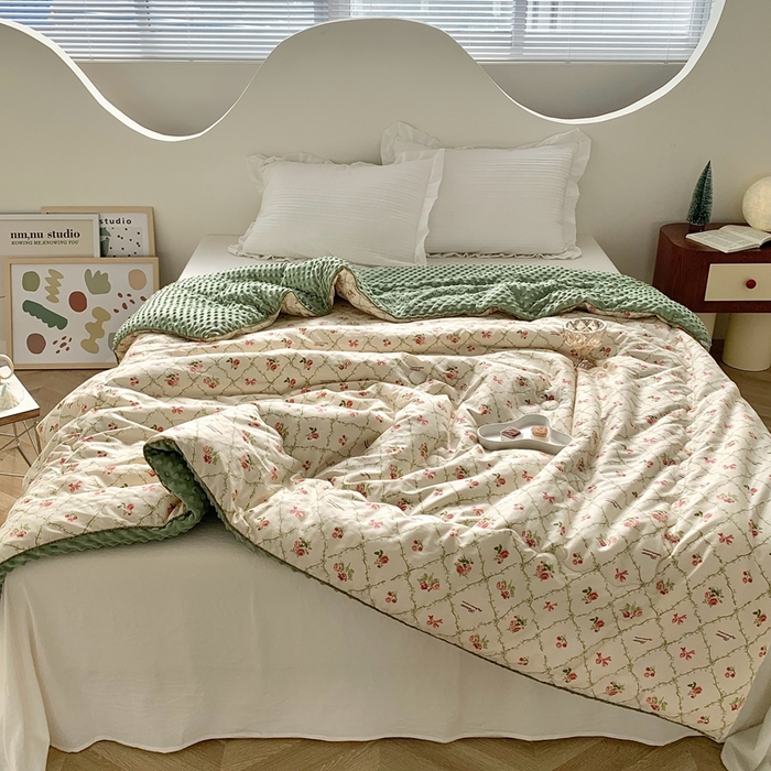 91家纺网 家纺一手货源 找家纺 星期八 2023新款全棉豆豆春秋被夏被 香兰