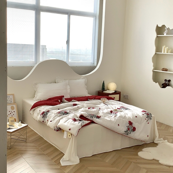 91家纺网 家纺一手货源 找家纺 星期八 2023新款全棉豆豆春秋被夏被 玫瑰花