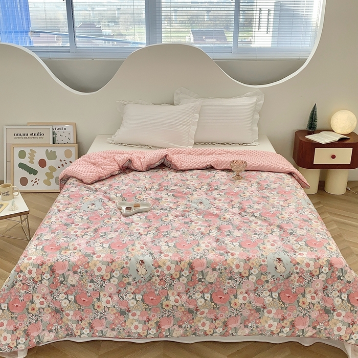 91家纺网 家纺一手货源 找家纺 星期八 2023新款全棉豆豆春秋被夏被 梦境