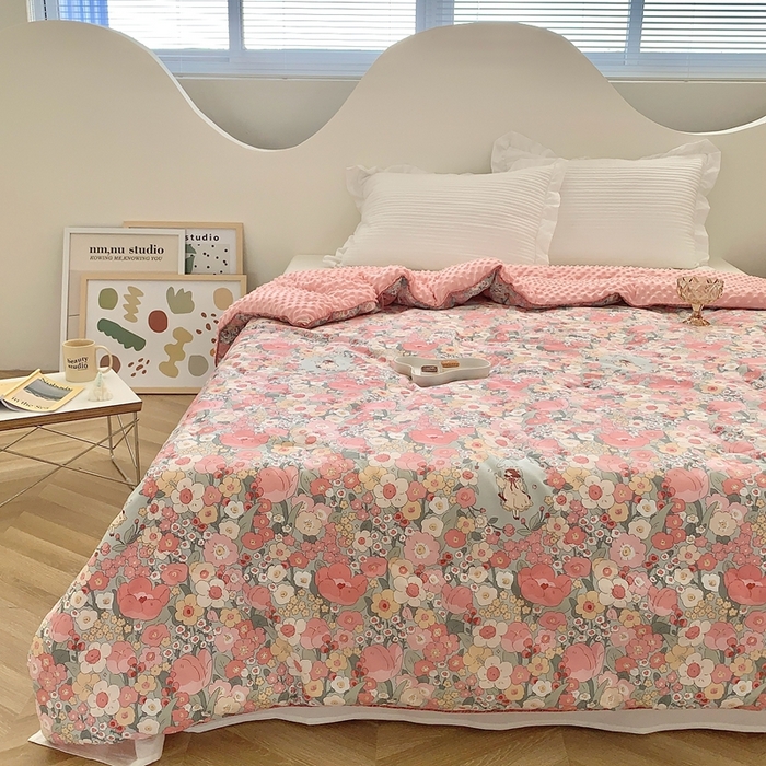 91家纺网 家纺一手货源 找家纺 星期八 2023新款全棉豆豆春秋被夏被 梦境