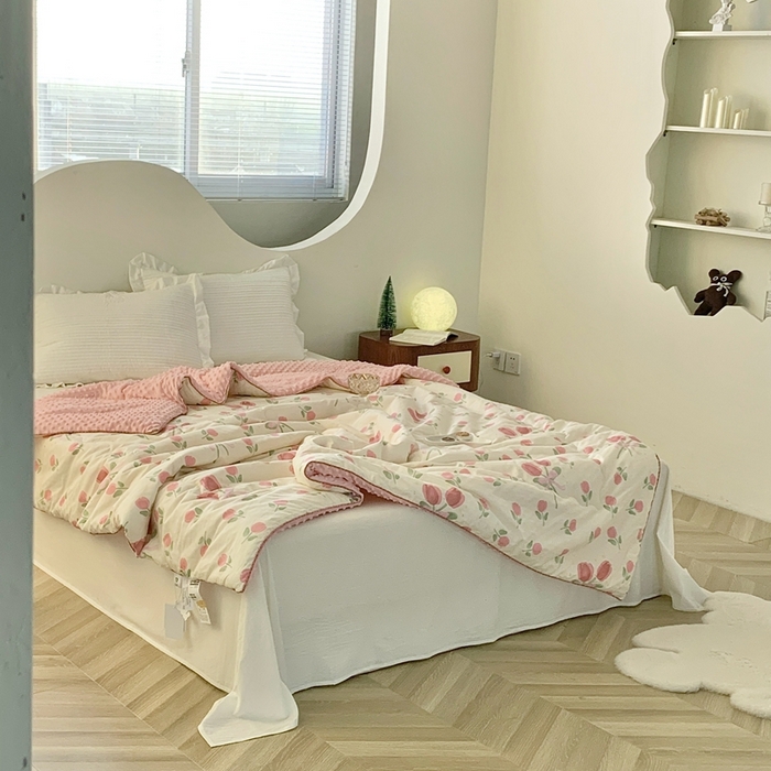 91家纺网 家纺一手货源 找家纺 星期八 2023新款全棉豆豆春秋被夏被 郁金香