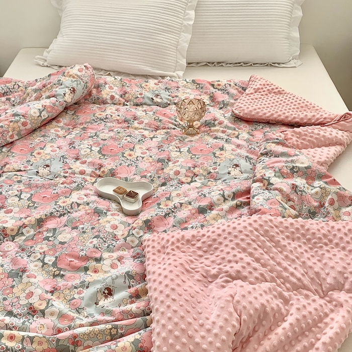 91家纺网 家纺一手货源 找家纺 星期八 2023新款全棉豆豆春秋被夏被 梦境