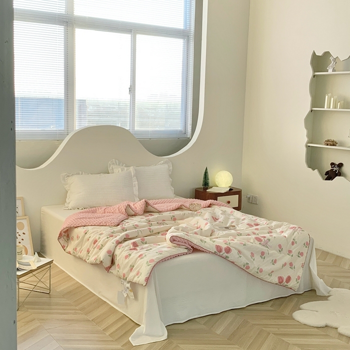 91家纺网 家纺一手货源 找家纺 星期八 2023新款全棉豆豆春秋被夏被 郁金香